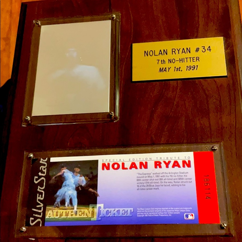 Nolan Ryan plaque